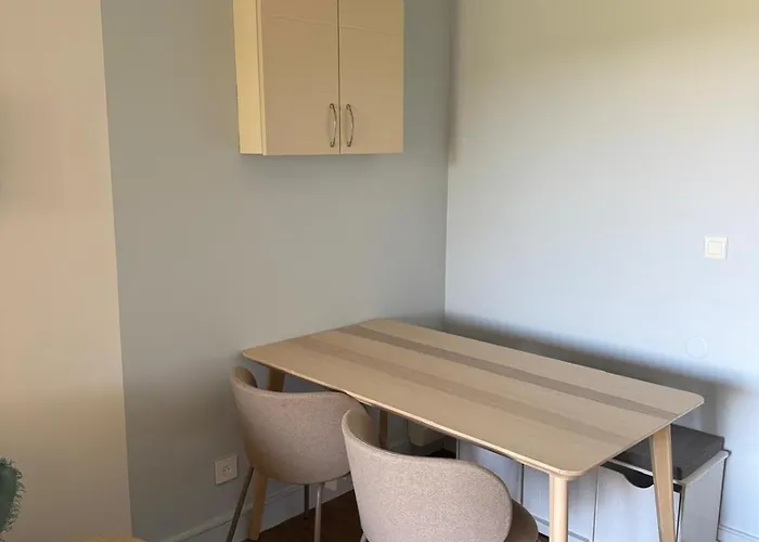 Appartement 4 Personnes Cap Estérel Centre Du Village