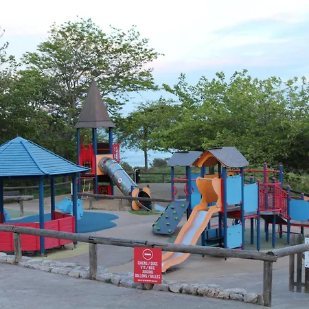 4 Personnes Cap Esterel Centre Du Village アパート Saint-Raphaël