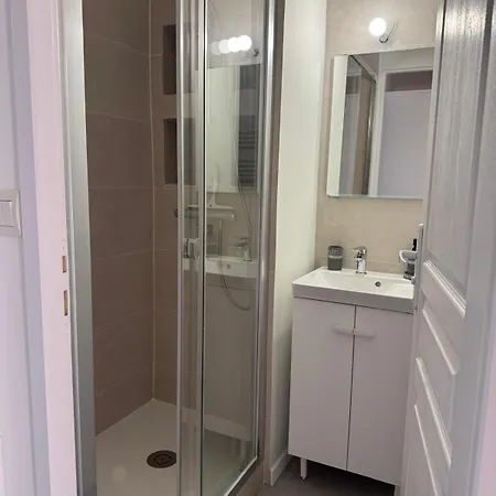 4 Personnes Cap Esterel Centre Du Village *